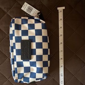 NEW WITH TAGS MARC JACOBS COSMETIC BAG